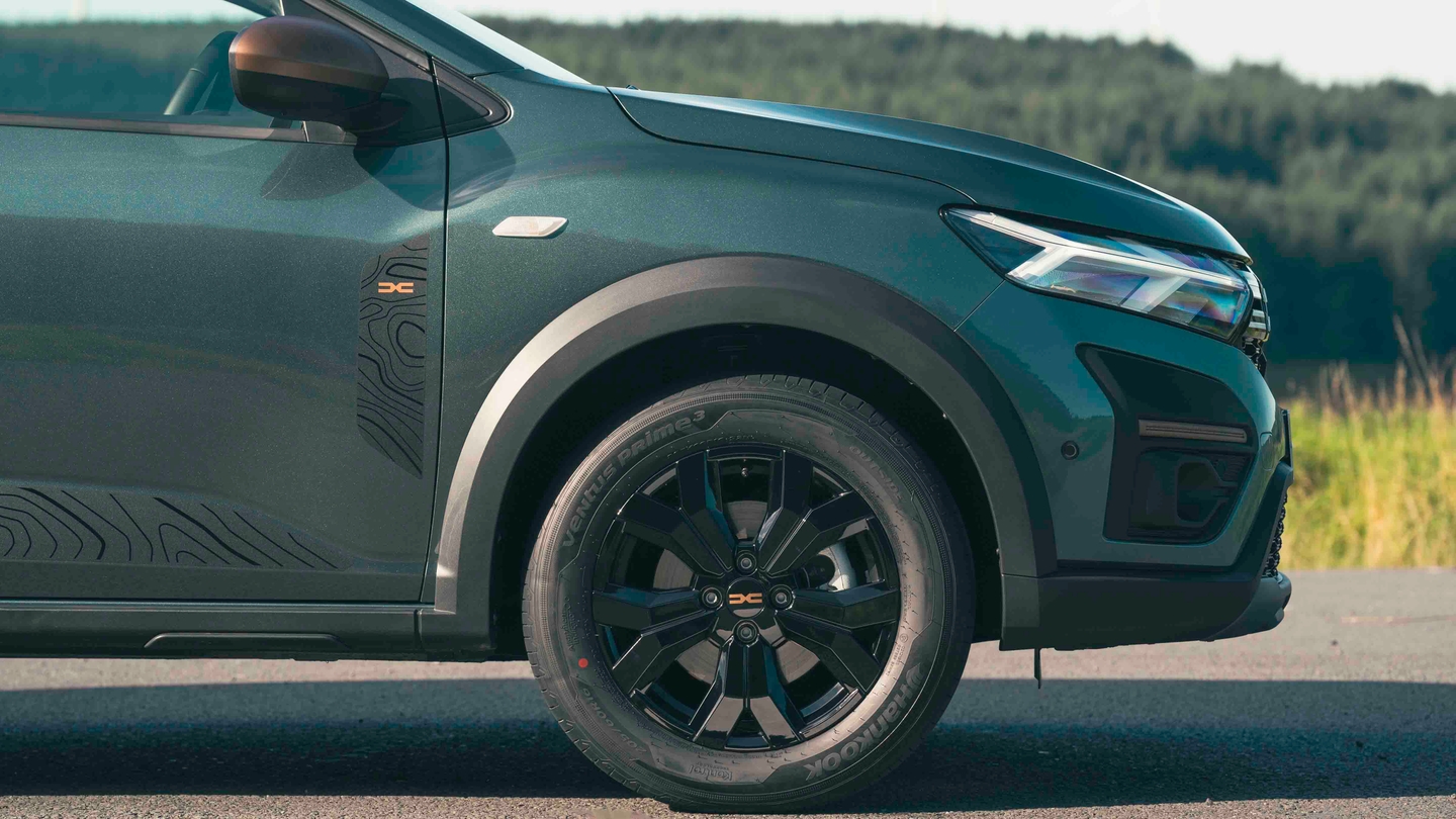 Dacia Jogger alloy wheel