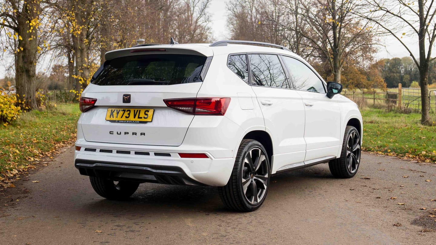 Cupra Ateca side/rear view