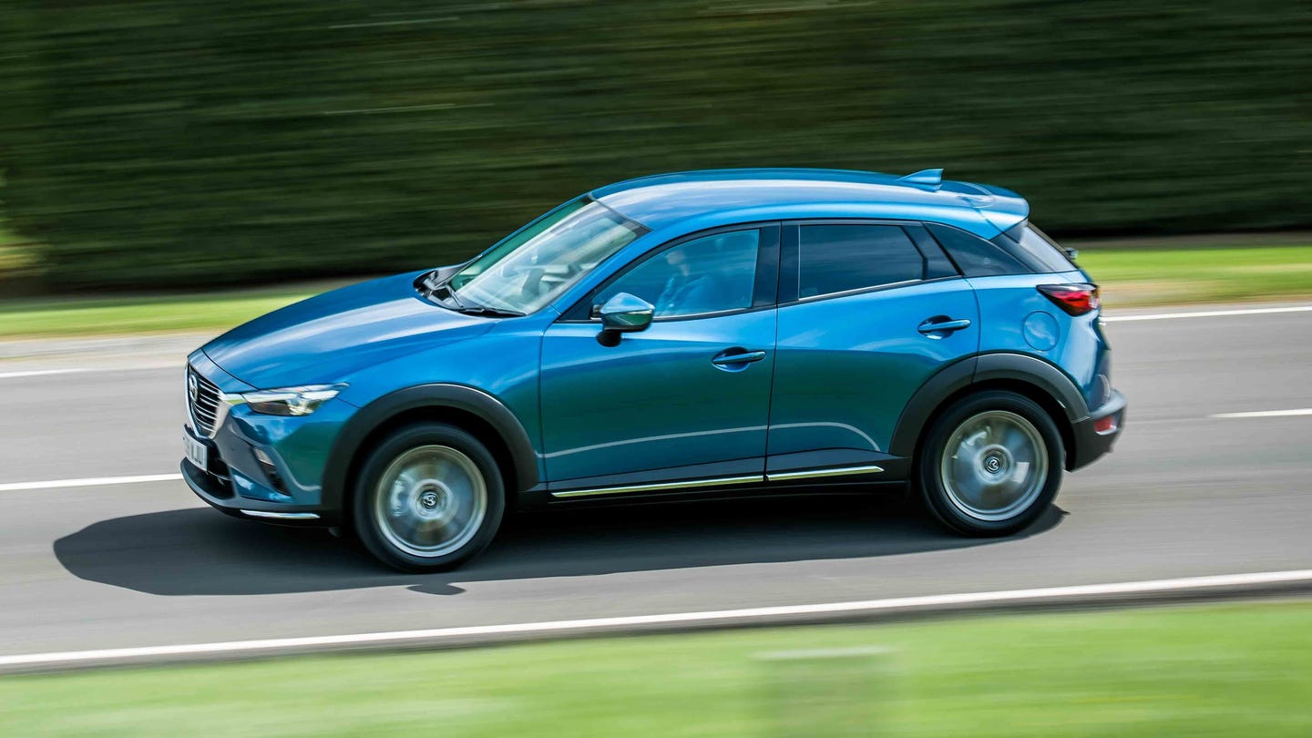 Mazda CX-3 driving side view