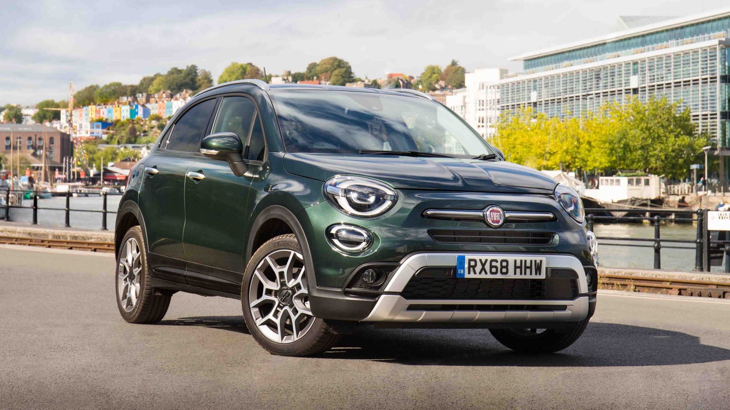 Fiat 500X parked on quayside