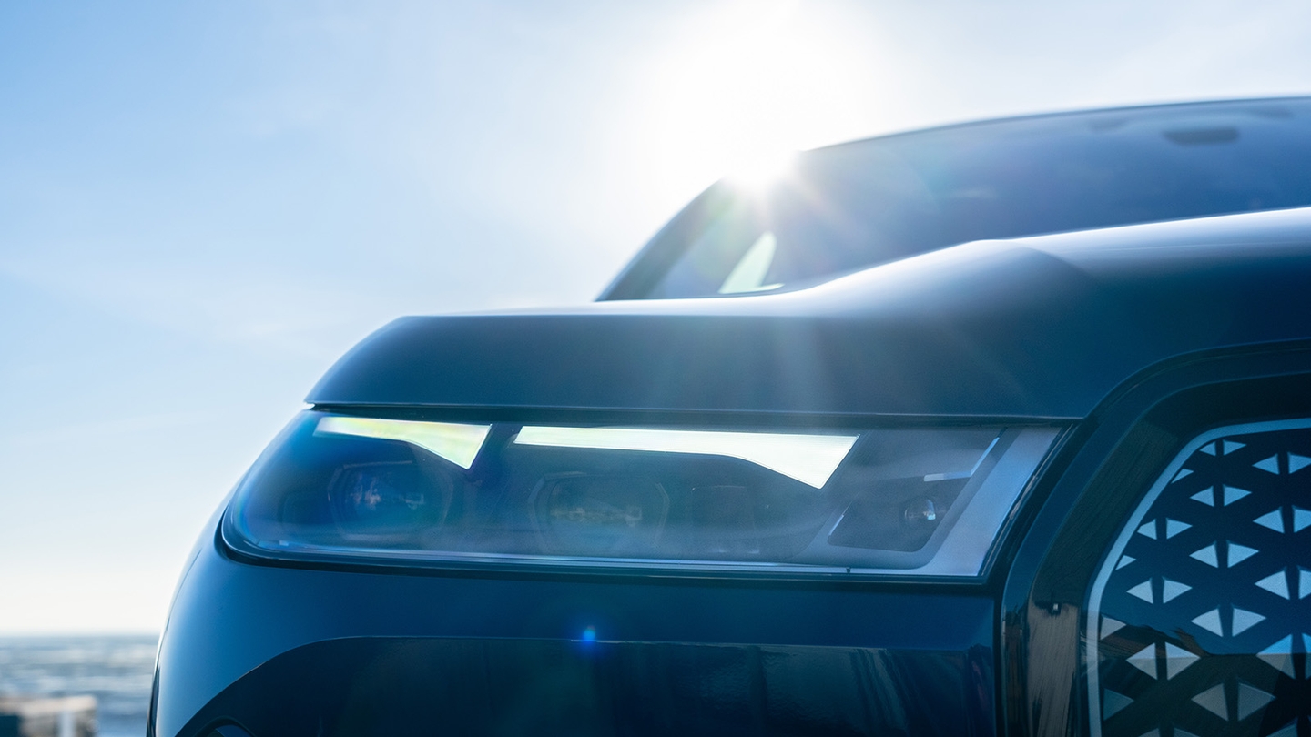 Review – BMW iX – headlight detail