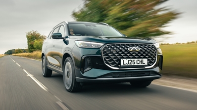 Chery Tiggo 8 front view driving
