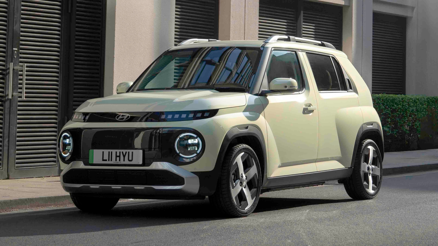 Hyundai Inster front