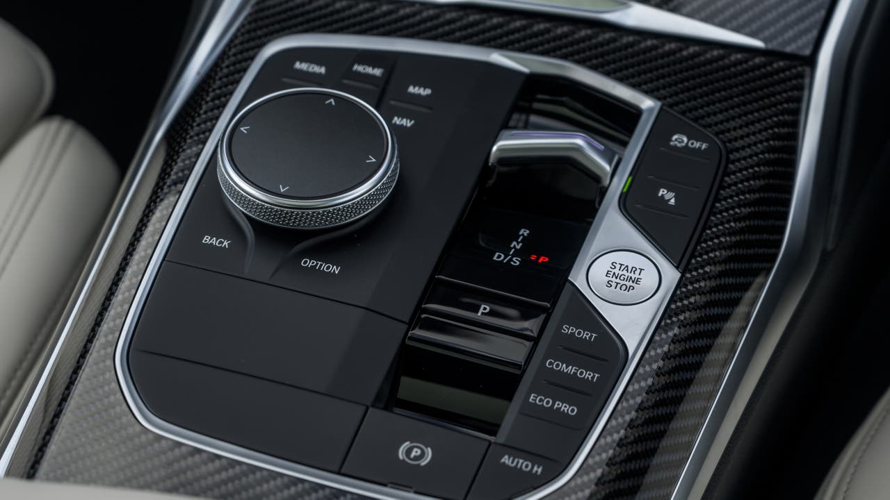 What is BMW iDrive? | Motorpoint