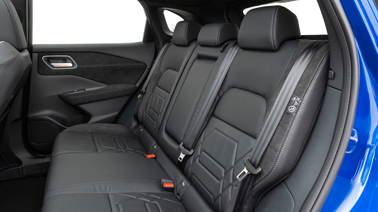 Nissan Qashqai Interior Technology and Practicality Motorpoint