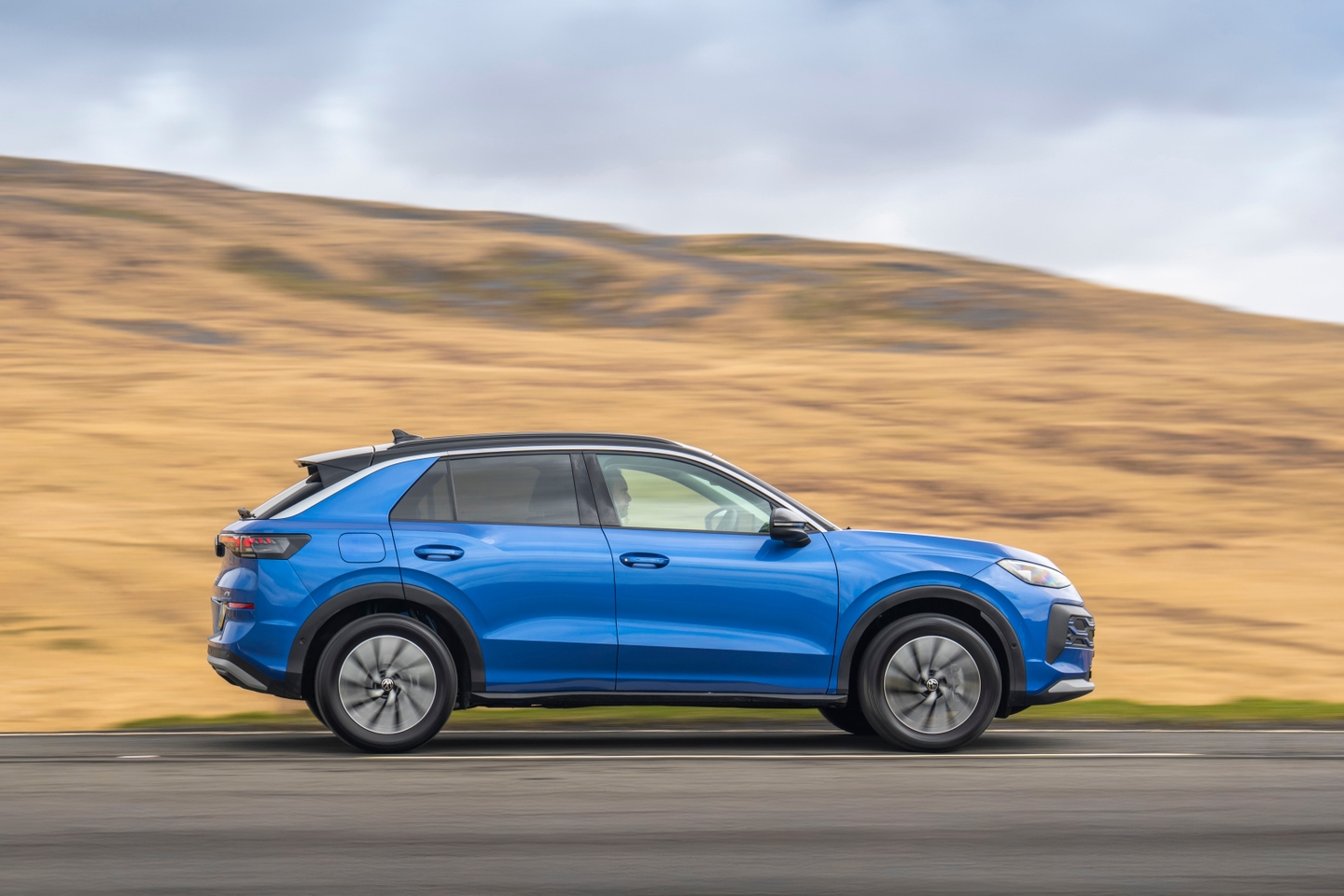 2026 VW T Roc side driving