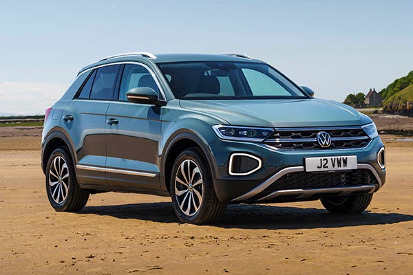 VW T-Roc (2017-2025) static front three quarters