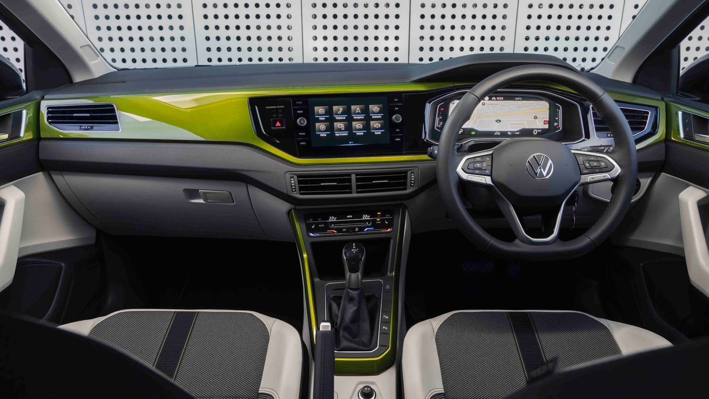 Volkswagen Taigo interior