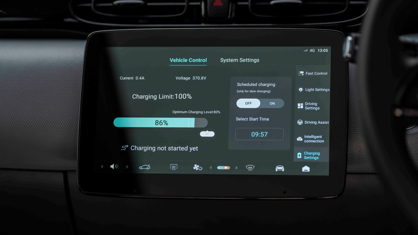 Leapmotor T03 touchscreen