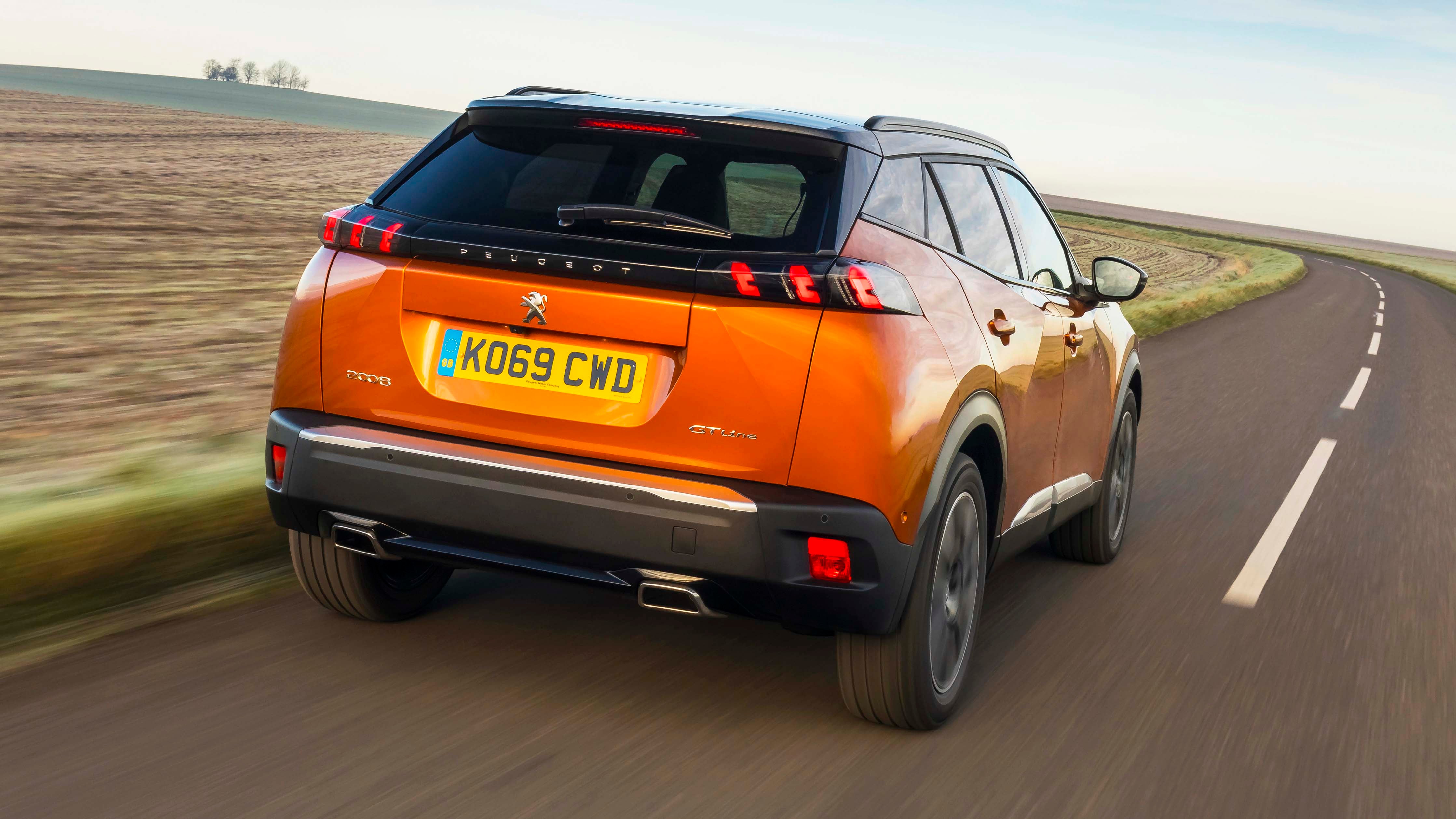 Peugeot 2008 Review 2023 - the best small SUV?