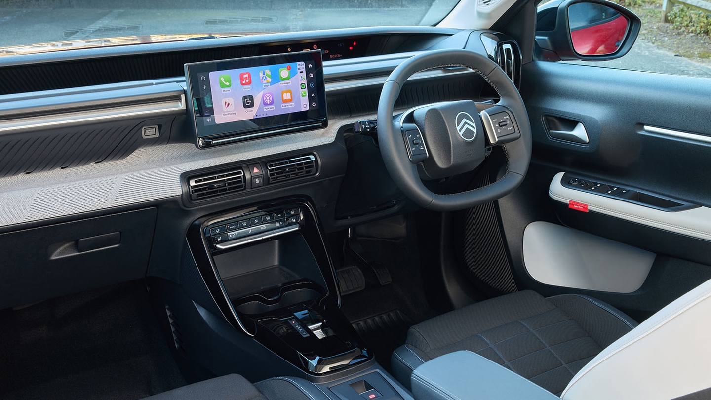 Citroen e-C3 review – interior