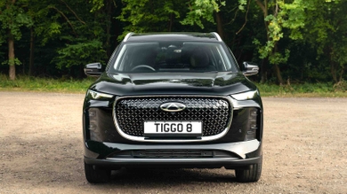 Chery Tiggo 8 front end, petrol model