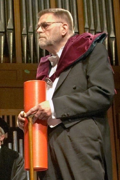 Uitreiking van het eredoctoraat van de Vrije Universiteit Amsterdam aan Gerrit Krol in 2005. 