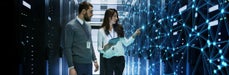 collega's die via technologie datapunten bekijken