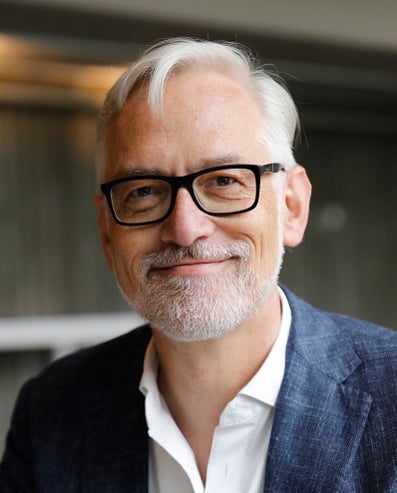 Theo Bakker