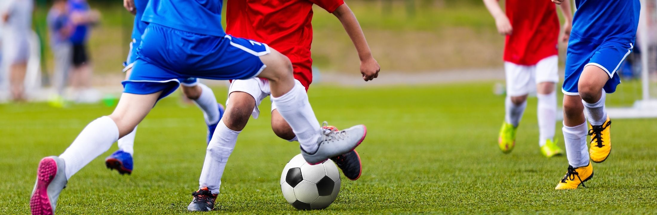 VU Amsterdam Summer School footballers playing football