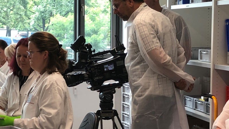 DKMS Life Science Lab is part of the worldwide DKMS family. | DKMS