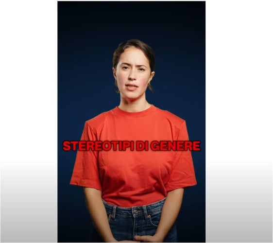 Educazione a ruoli di genere stereotipati - il video spiega la necessità del cambio culturale