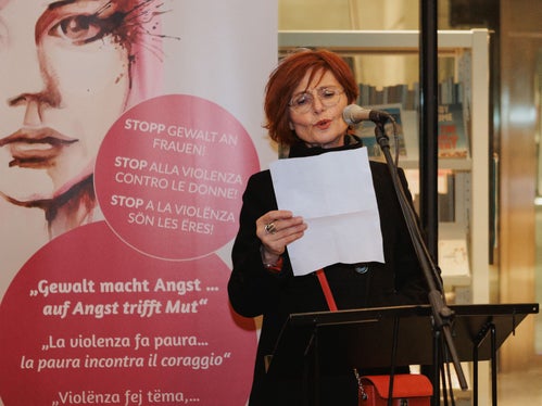 Brunico - la direttrice del distretto sociale Antonia Castlunger 