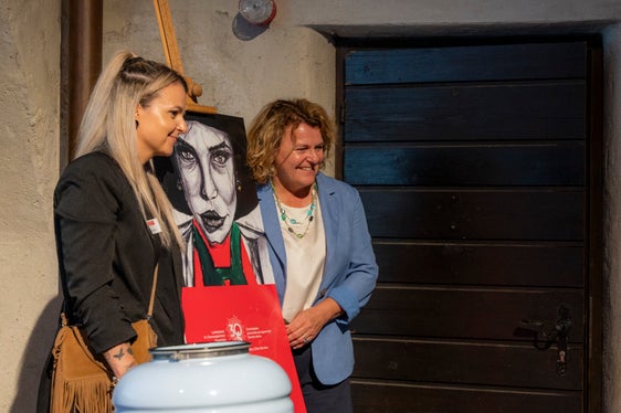 Für Aufsehen sorgte das Bild „Andrea Hofer“ von Melanie Gögele alias Blackativa (Foto: LPA/Manuela Tessaro)
