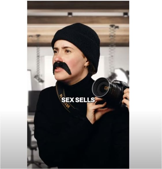 L'oggettivazione sessuale nei media è una forma di violenza sulle donne