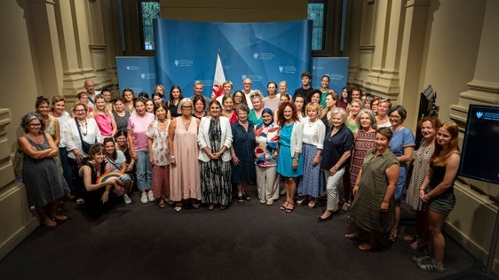 Viel Zuspruch und Unterstützung für sein Anliegen erhielt der Landesbeirat für Chancengleichheit für Frauen am 31. Juli bei seiner Pressekonferenz gegen den zunehmenden Hass im Netz. (Foto: LPA/Fabio Brucculeri)
