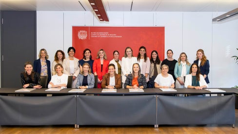 Recentemente, altre donne hanno completato con successo il corso per aspiranti consigliere di amministrazione e hanno ricevuto i loro attestati in una cerimonia alla Camera di commercio di Bolzano. (Foto: USP/Alan Bianchi)