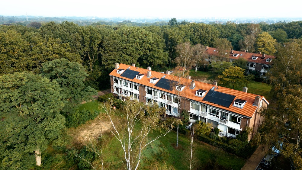 Flat met zonnepanelen