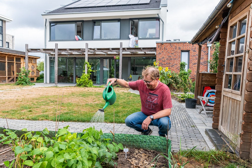 Andre voor zijn duurzame huis