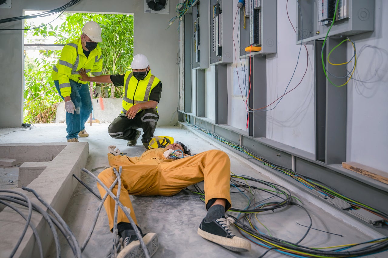 Accidents par électrocution: quand vous subissez un choc électrique