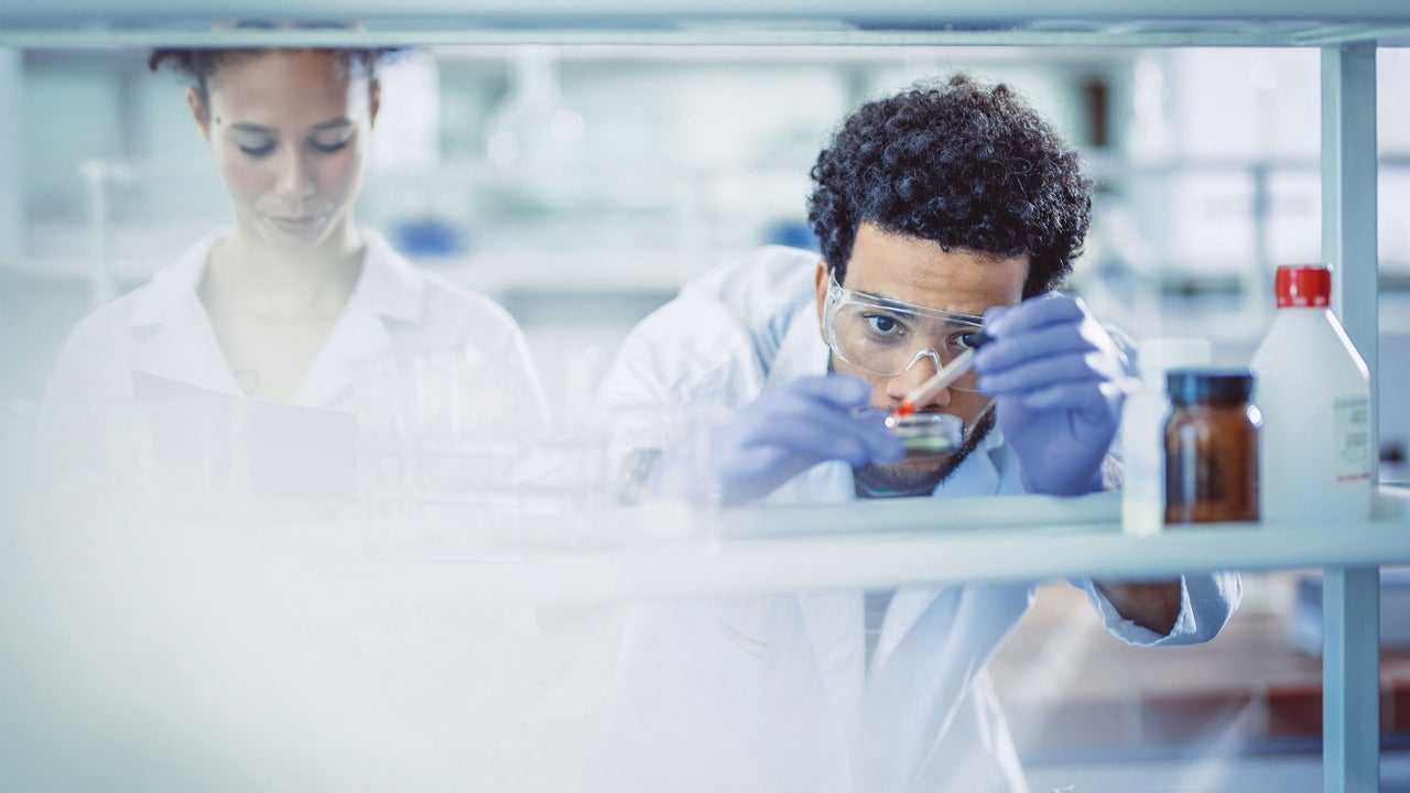 Entdecken Sie die Sterillium® DNA