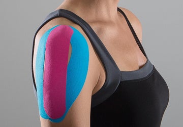 csm Anleitung Dermaplast BeimSport 09 Kinesio Schulter 04 b0d24a9a53