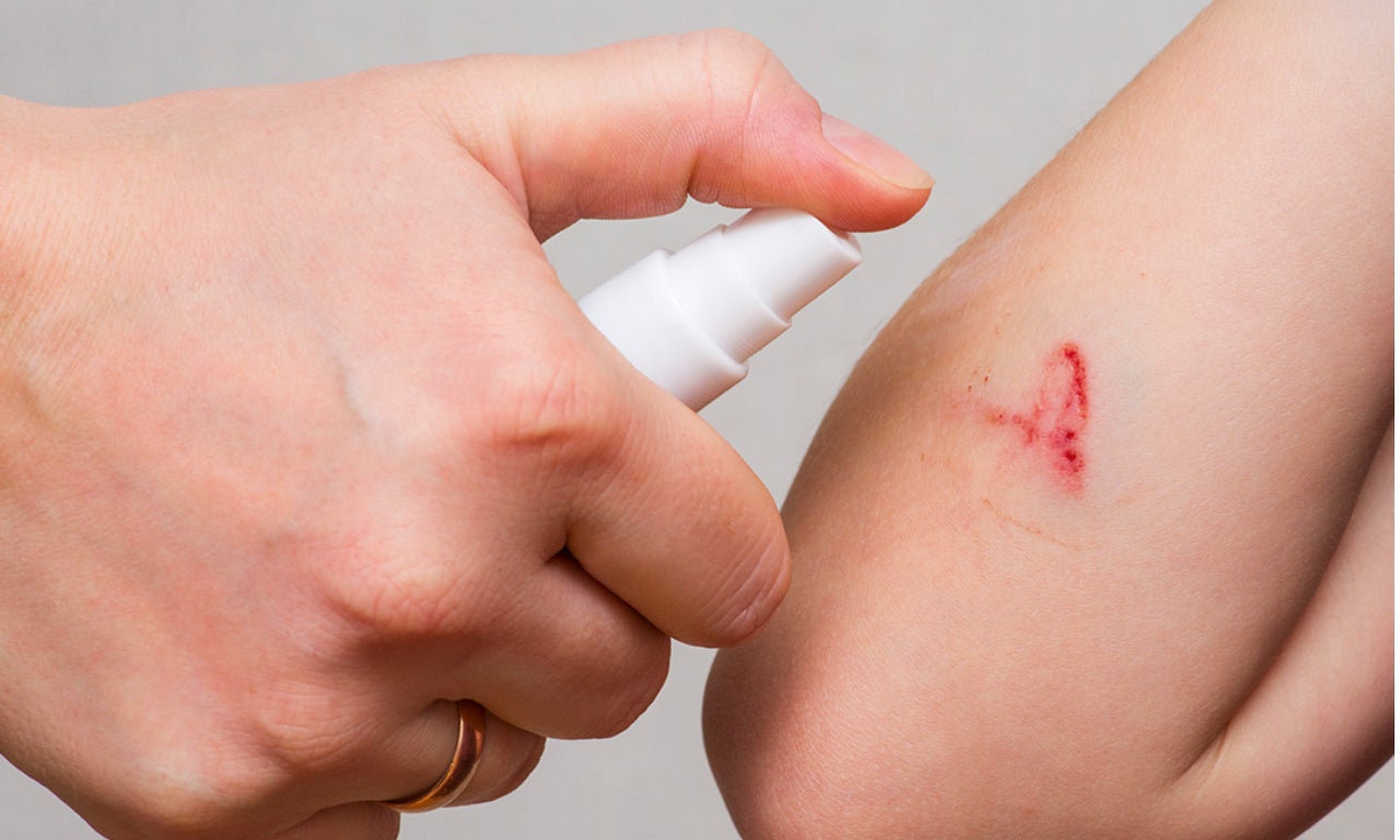 DermaPlast® Protect Spray – La couche de protection invisible pour vos clients