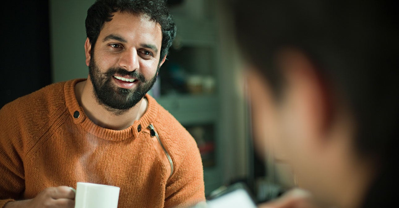 Men's health, discussion about cancer symptoms.