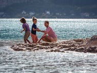 Familie-am-Wolfgangsee © Oesterreich-Werbung Foto Sebastian Stiphout Familie-am-Wolfgangsee © Oesterreich-Werbung Foto Sebastian Stiphout
