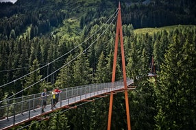 Golden-Gate-of-the-Alps-Saalbach-Hinterglemm © saalbach.com Foto Mirja Geh Golden-Gate-of-the-Alps-Saalbach-Hinterglemm © saalbach.com Foto Mirja Geh