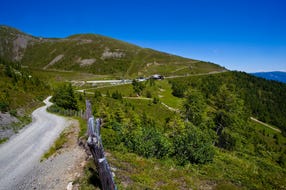 Goldeck Panoramastraße © Goldecker Hochalpenstrasse Foto: Andreas Kolarik/ Repolusk Goldeck Panoramastraße © Goldecker Hochalpenstrasse Foto: Andreas Kolarik/ Repolusk