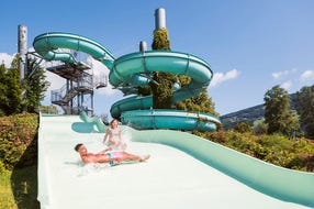 Badespaß 10 © TVB MondSeeLand Fotograf: Valentin Weinhäupl Badespaß 10 © TVB MondSeeLand Fotograf: Valentin Weinhäupl