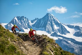 Adlertrail-mit-Grossglockner-im-Hintergrund © WOM-Medien Foto Andreas Meyer Adlertrail-mit-Grossglockner-im-Hintergrund © WOM-Medien Foto Andreas Meyer