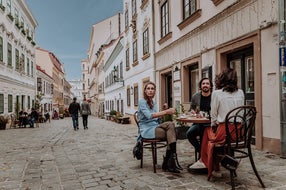 Rundgang-durch-die-Stadt-Wien-Spittelberg © Oesterreich-Werbung Foto thecreatingclick.com