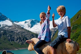 FAMILIENAUSFULG ZU DEN STAUSEEN © Verbund