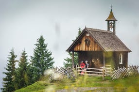 Pause-vom-Mountainbike-fahren-bei-St-Anton-im-Montafon © Oesterreich-Werbung Foto Dietmar Denger Pause-vom-Mountainbike-fahren-bei-St-Anton-im-Montafon © Oesterreich-Werbung Foto Dietmar Denger