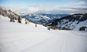 Skifahren-St-Johann-in-Salzburg © Tourismusverband-St-Johann-in-Salzburg