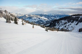 Skifahren-St-Johann-in-Salzburg © Tourismusverband-St-Johann-in-Salzburg