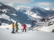 Ski-Piste-Winter-Skicircus-Saalbach-Hinterglemm-Leogang-Fieberbrunn © saalbach.com Foto Mirja Geh Ski-Piste-Winter-Skicircus-Saalbach-Hinterglemm-Leogang-Fieberbrunn © saalbach.com Foto Mirja Geh