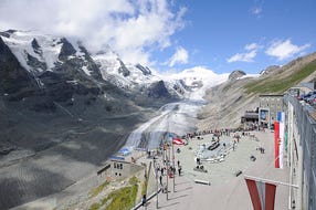 Grossglockner-Hochalpenstrasse-Besucherzentrum-auf-der-Kaiser-Franz-Josef-Hoehe © Grossglockner-Hochalpenstrassen-AG Grossglockner-Hochalpenstrasse-Besucherzentrum-auf-der-Kaiser-Franz-Josef-Hoehe © Grossglockner-Hochalpenstrassen-AG