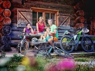 Genussradeln-Familie-Rast-Nassfeld © nassfeld.at Genussradeln-Familie-Rast-Nassfeld © nassfeld.at