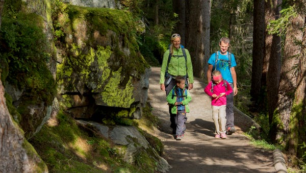 oetz_wandern_piburger_see © Ötztal Tourismus Photograf Bernd Ritschel oetz_wandern_piburger_see © Ötztal Tourismus Photograf Bernd Ritschel