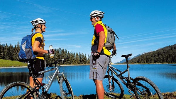 RAST MIT DEM MOUNTAINBIKE © Albin Niederstrasser RAST MIT DEM MOUNTAINBIKE © Albin Niederstrasser