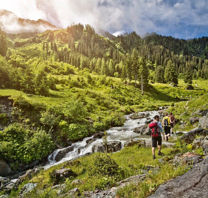 Wandern-Saalbach-Hinterglemm© saalbach.com Foto Mirja Geh Wandern-Saalbach-Hinterglemm© saalbach.com Foto Mirja Geh